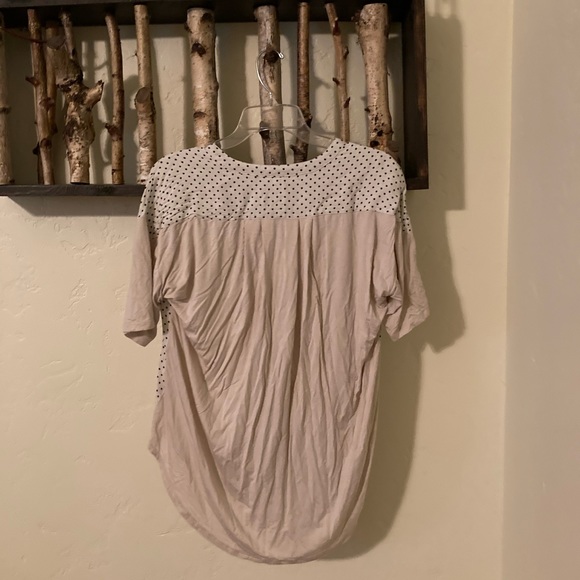 Flowy black and white blouse - Picture 2 of 6